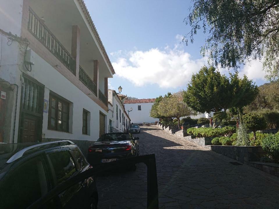 El Jardin De Retamas Apartment
