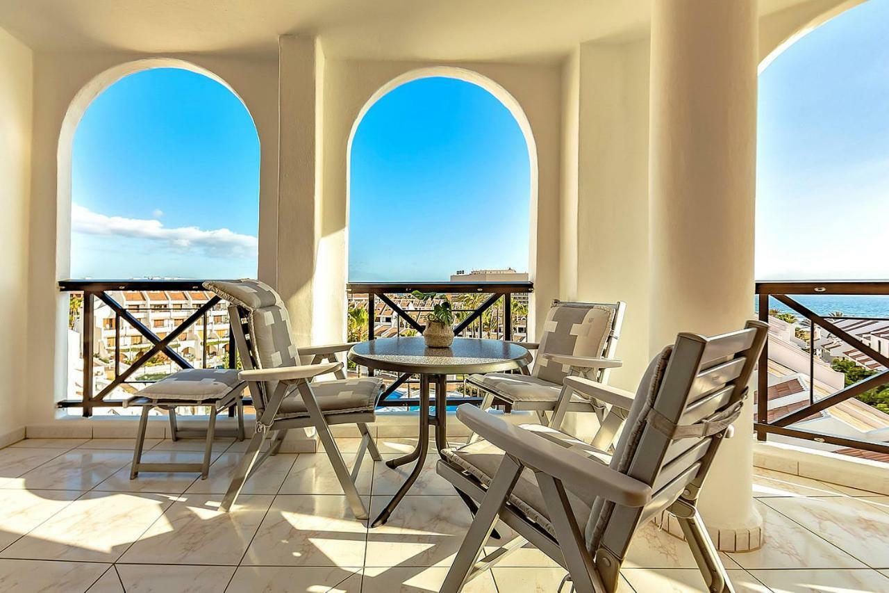 Parque Santiago 2 Penthouse Apartment Playa de las Americas (Tenerife)