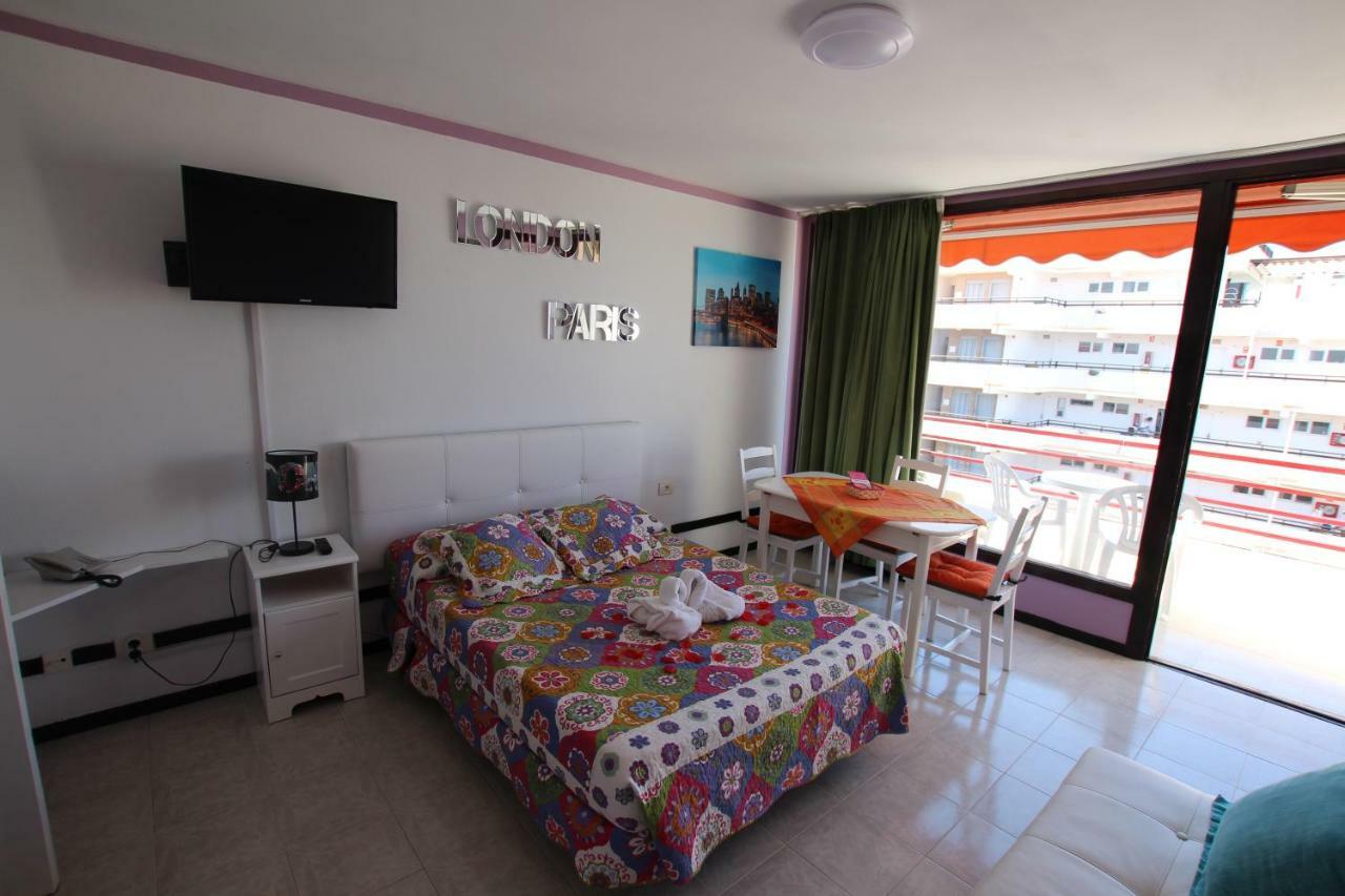 Apartment Olimpia 3 *