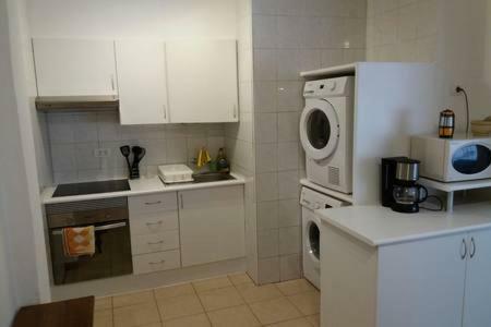 Teleworking Panoramablick Neuwertig Grosse Apartment