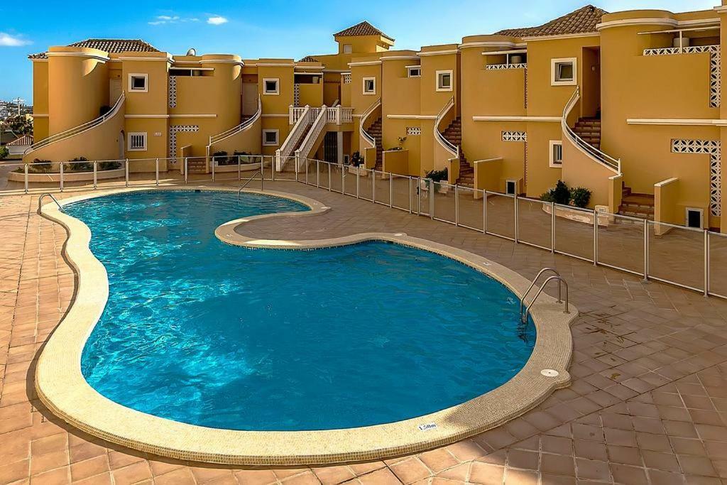 Balcones Del Duque Apartamento *