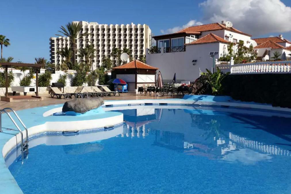 Apartment In Playa De Americas 1
