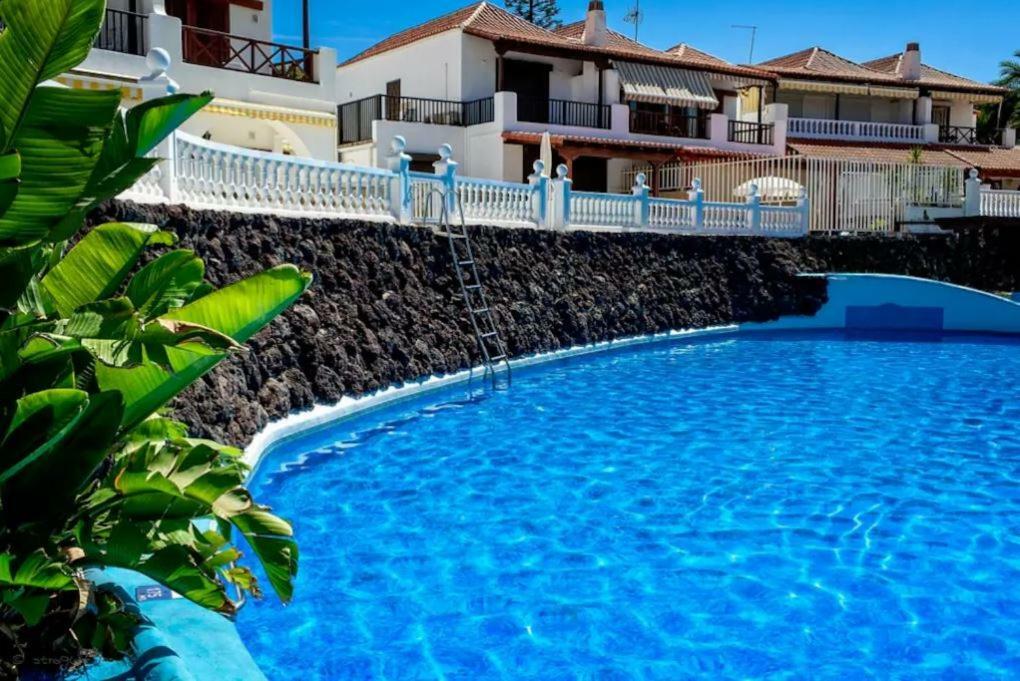 In Playa De Las Americas2 Apartment *