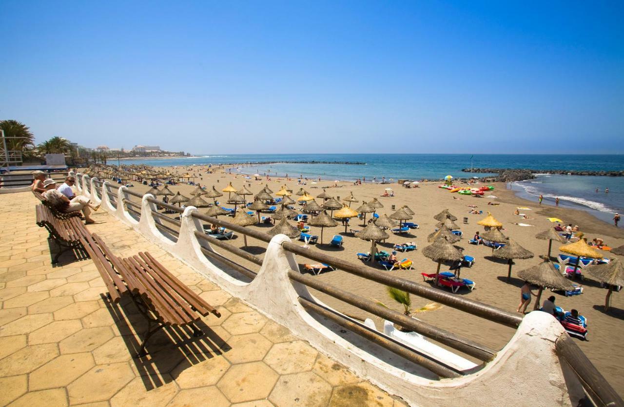 Apartment In Playa De Americas 1