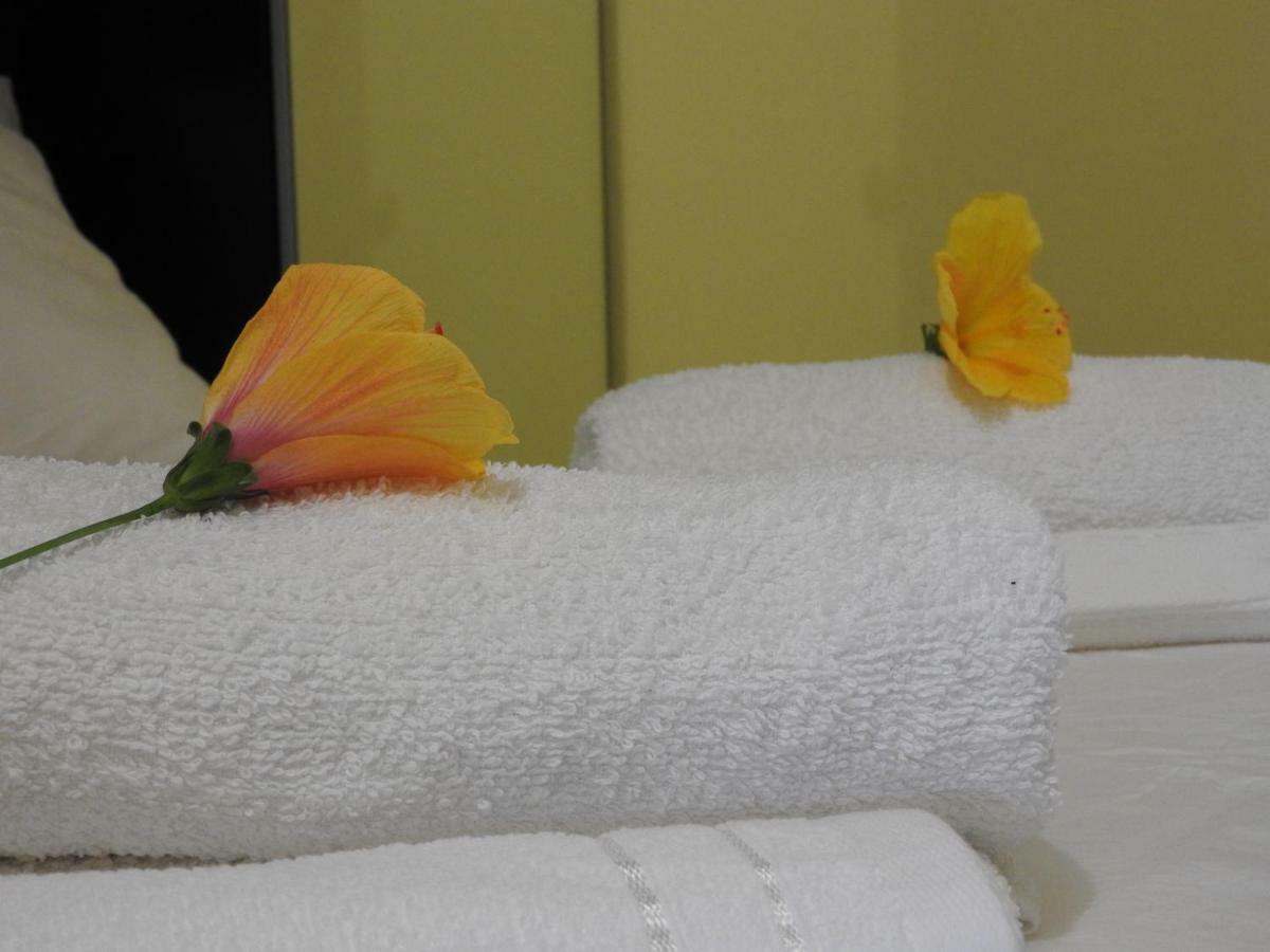 Hébergement de vacances Flores 4 *
