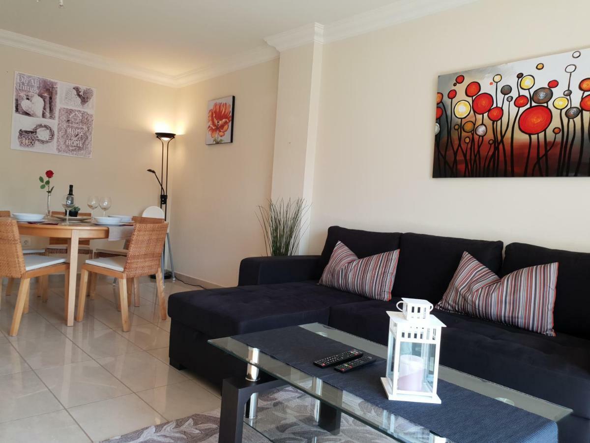 Apartment Terrazas Del Duque 2: Beachfront Oasis With Sea Views And Heated Pool