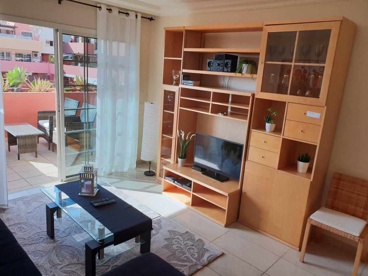 Apartment Terrazas Del Duque 2: Beachfront Oasis With Sea Views And Heated Pool