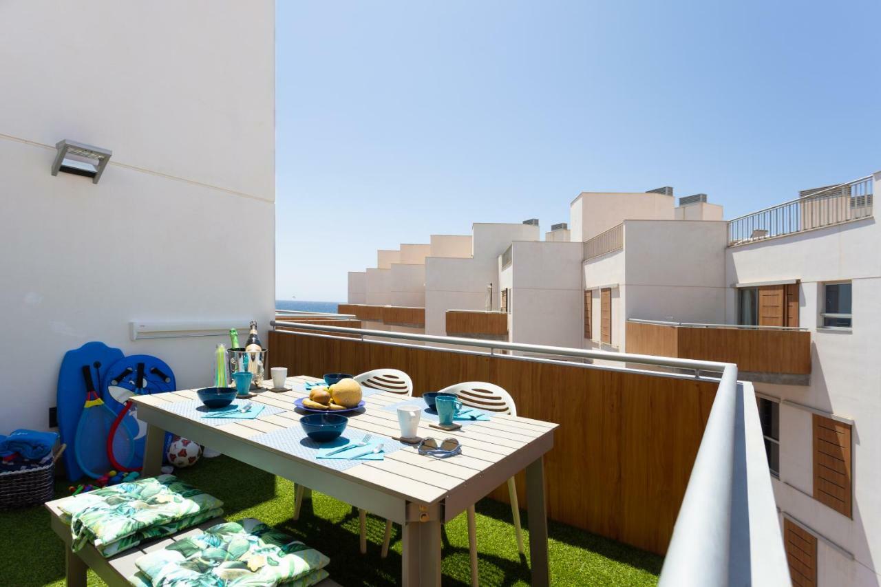 Luxury Beachfront Penthouse El Medano (Tenerife)