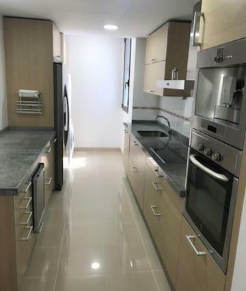 Tower's Flat 4 On The 30th Floor +wifi +digital Tv * Santa Cruz de Tenerife