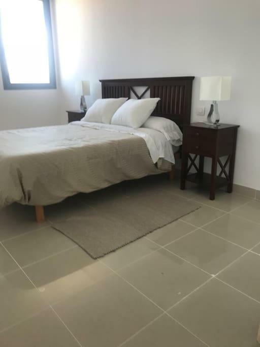 Tower's Flat 4 On The 30th Floor +wifi +digital Tv Apartment *