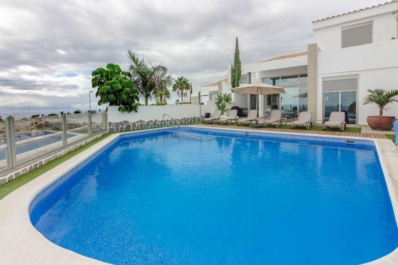 Isabella, Luxury With Heated Pool Ocean View In Adeje, Tenerife