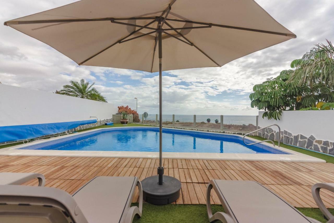 Isabella, Luxury With Heated Pool Ocean View In Adeje, Tenerife Villa