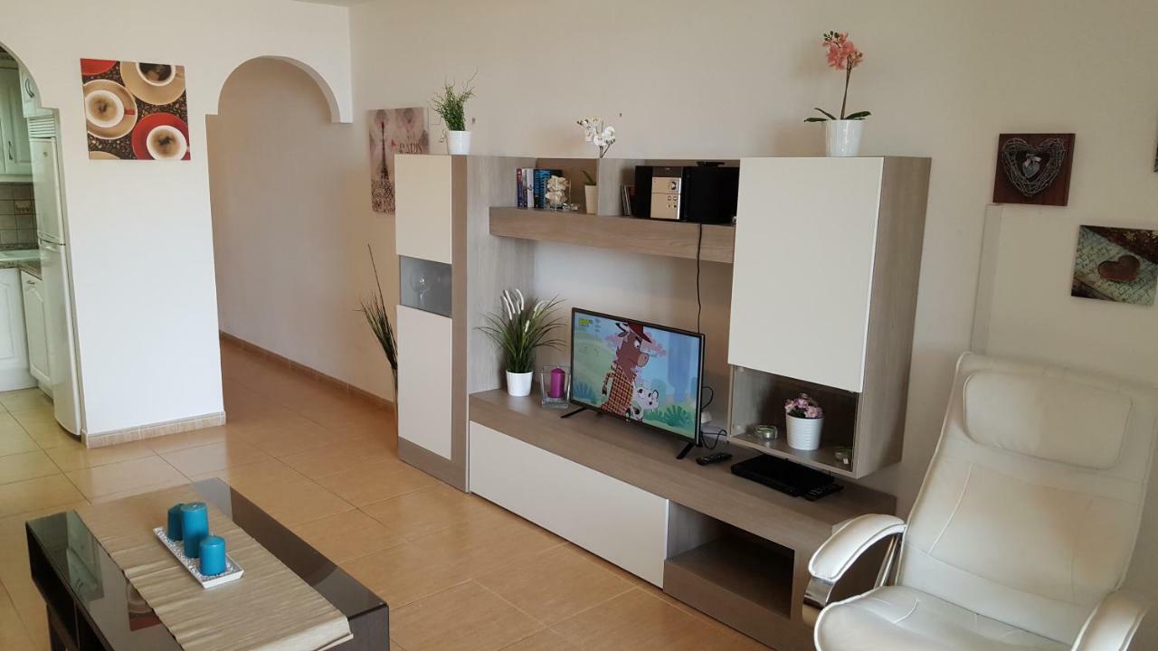Jacaranda Close To The Beach, Sea-view, Pool, Wifi, Sat-tv