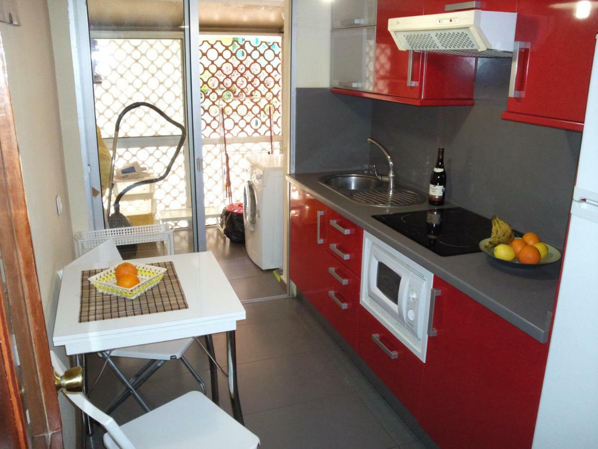 Apartment Ground Floor Cristimar With Pool, Wifi, Roofed Balcony, Close To Arona (Tenerife)