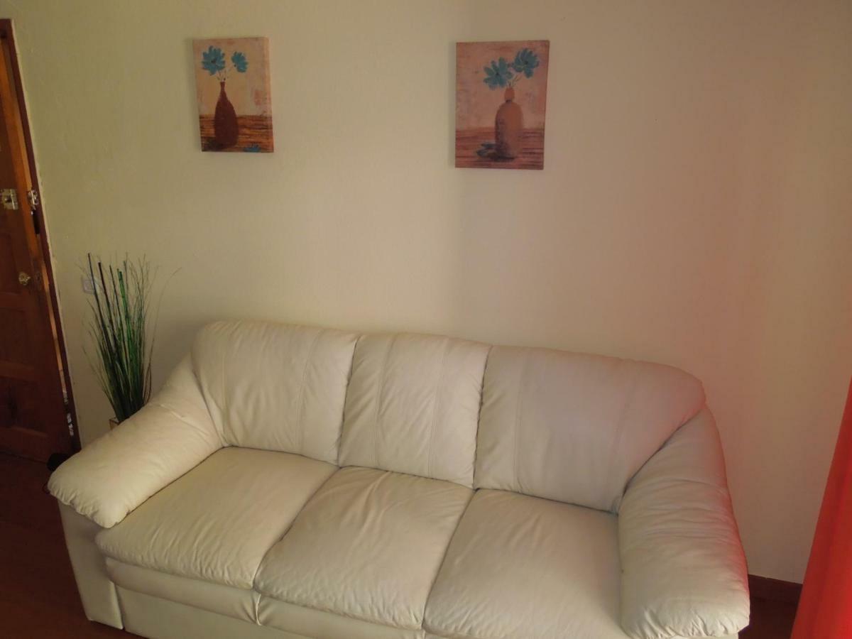 Ground Floor Cristimar With Pool, Wifi, Roofed Balcony, Close To