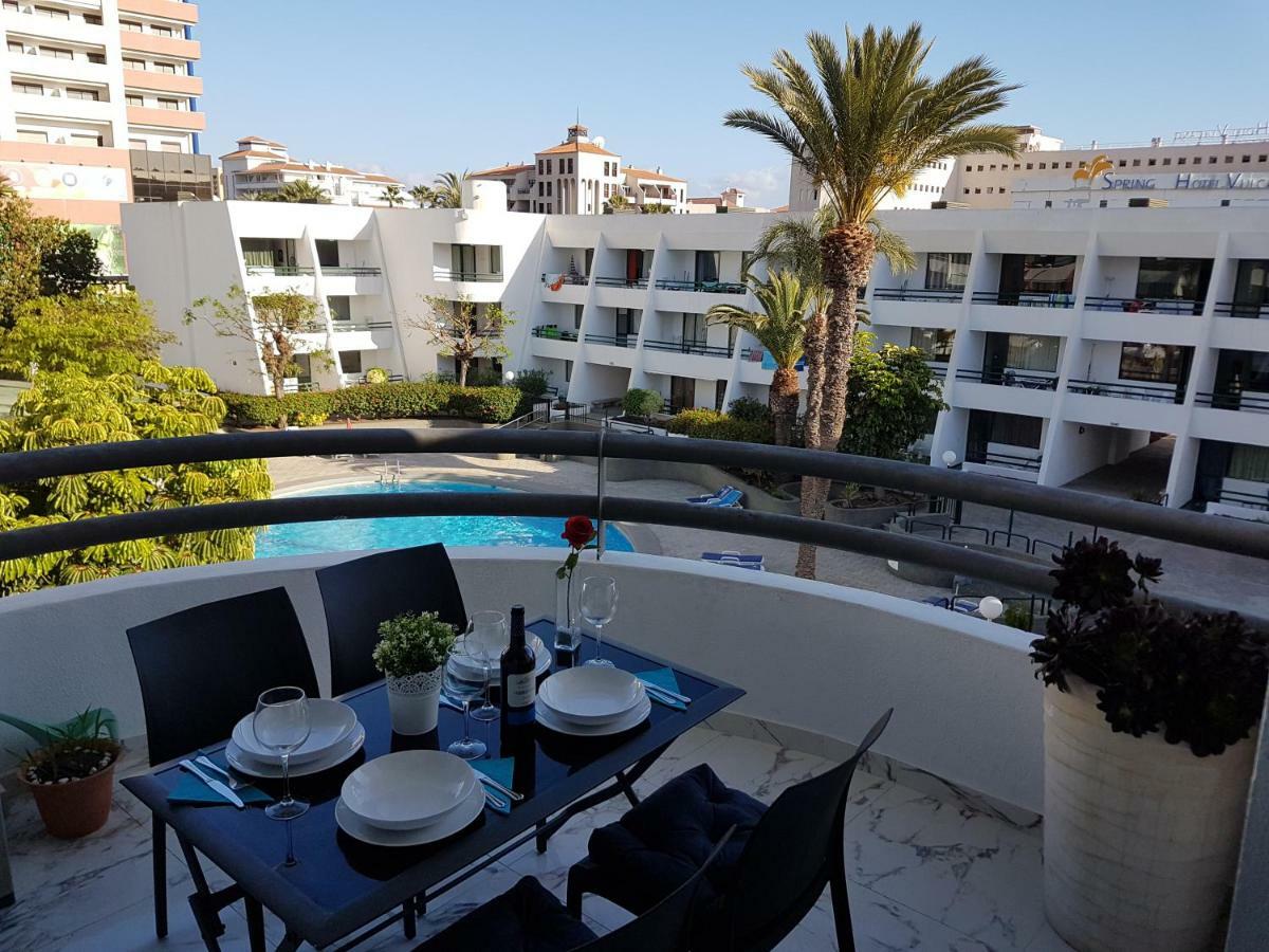 Casa Palmera: Beachside Retreat With Heated Pool And Sea Views Apartment