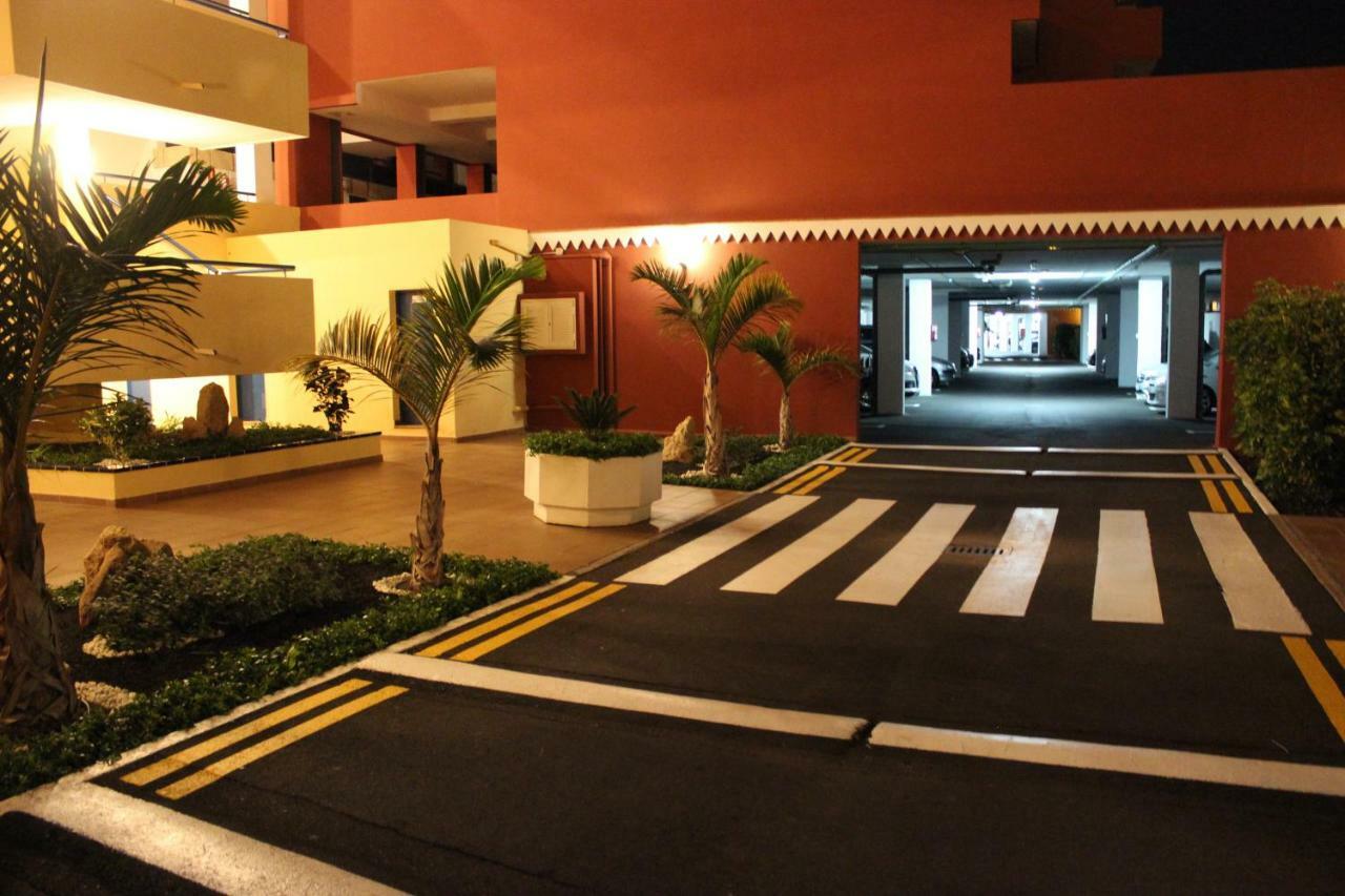 Costa Adeje Vi