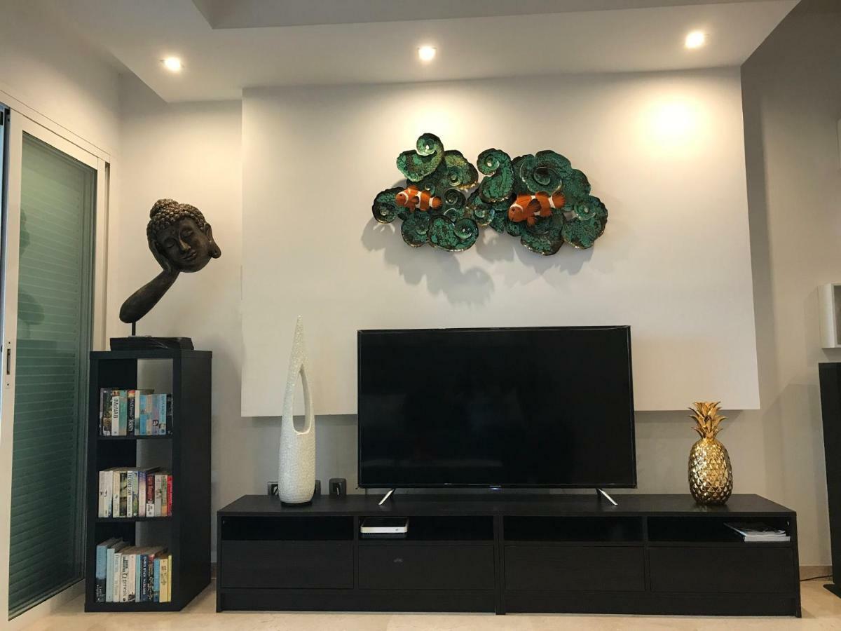 Beautiful Ocean-view Town House