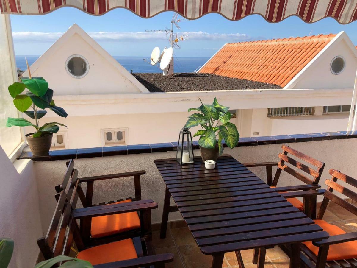 Colina Blanca Tenerife. Apartment *