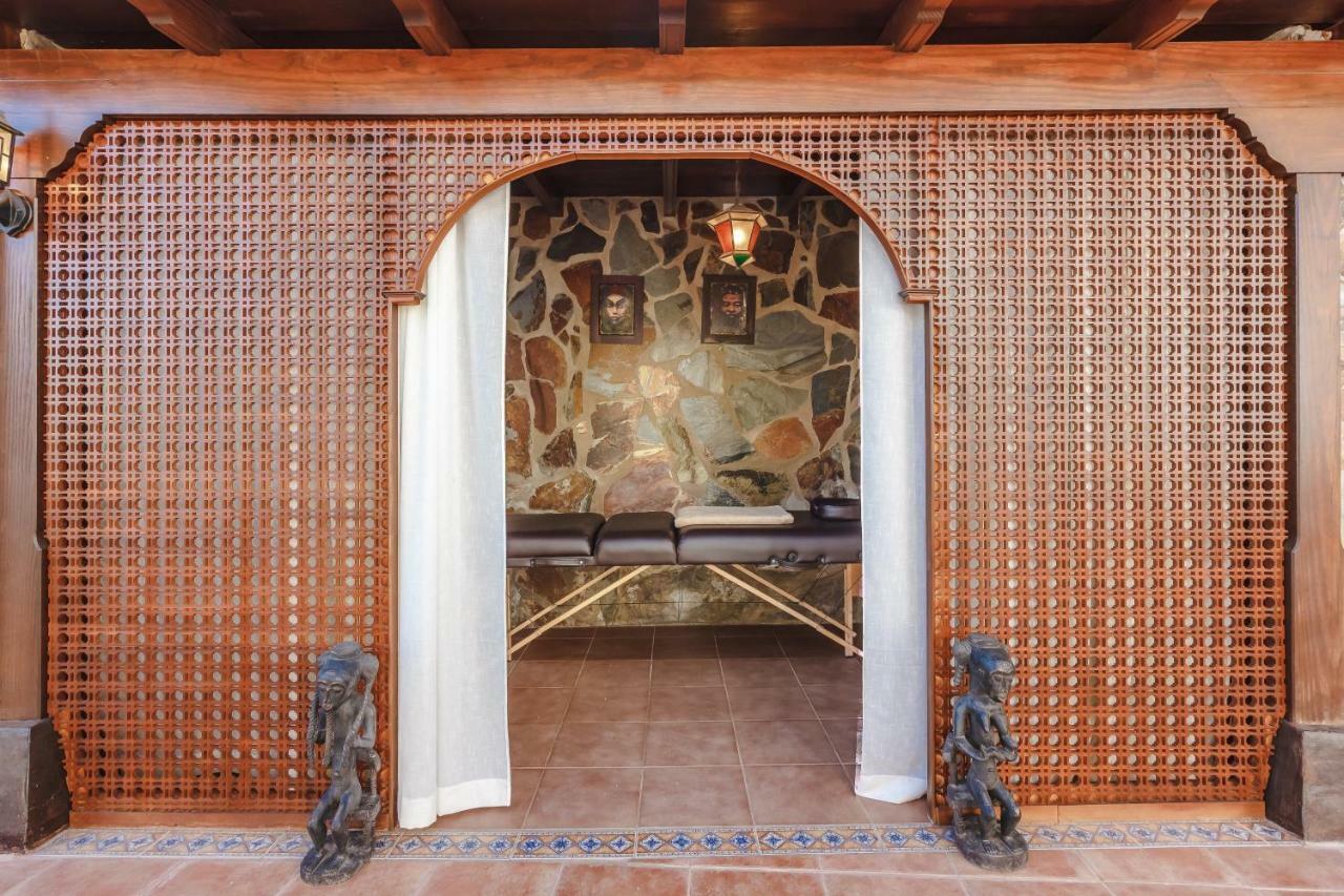 Santa Maria Villa