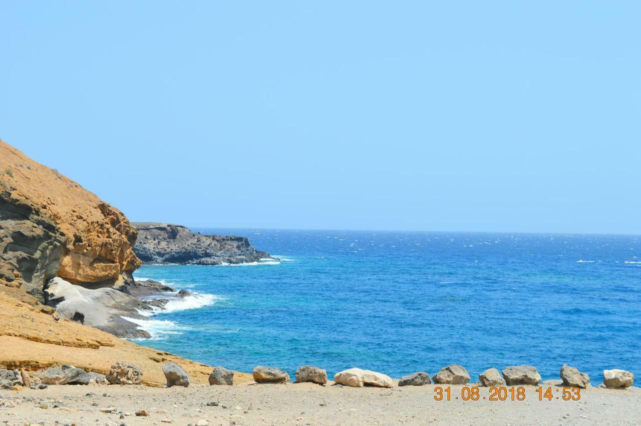 New Renovated Duplex Near The Ocean Located In Tenerife Sur *