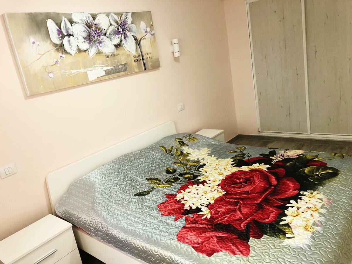 Lovely 1-bedroom With A Big Terrace, Americas, Tenerife * Arona (Tenerife)