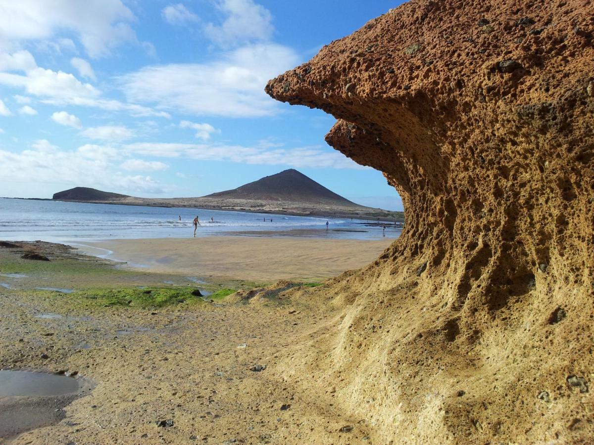 - Cerca De La Playa *