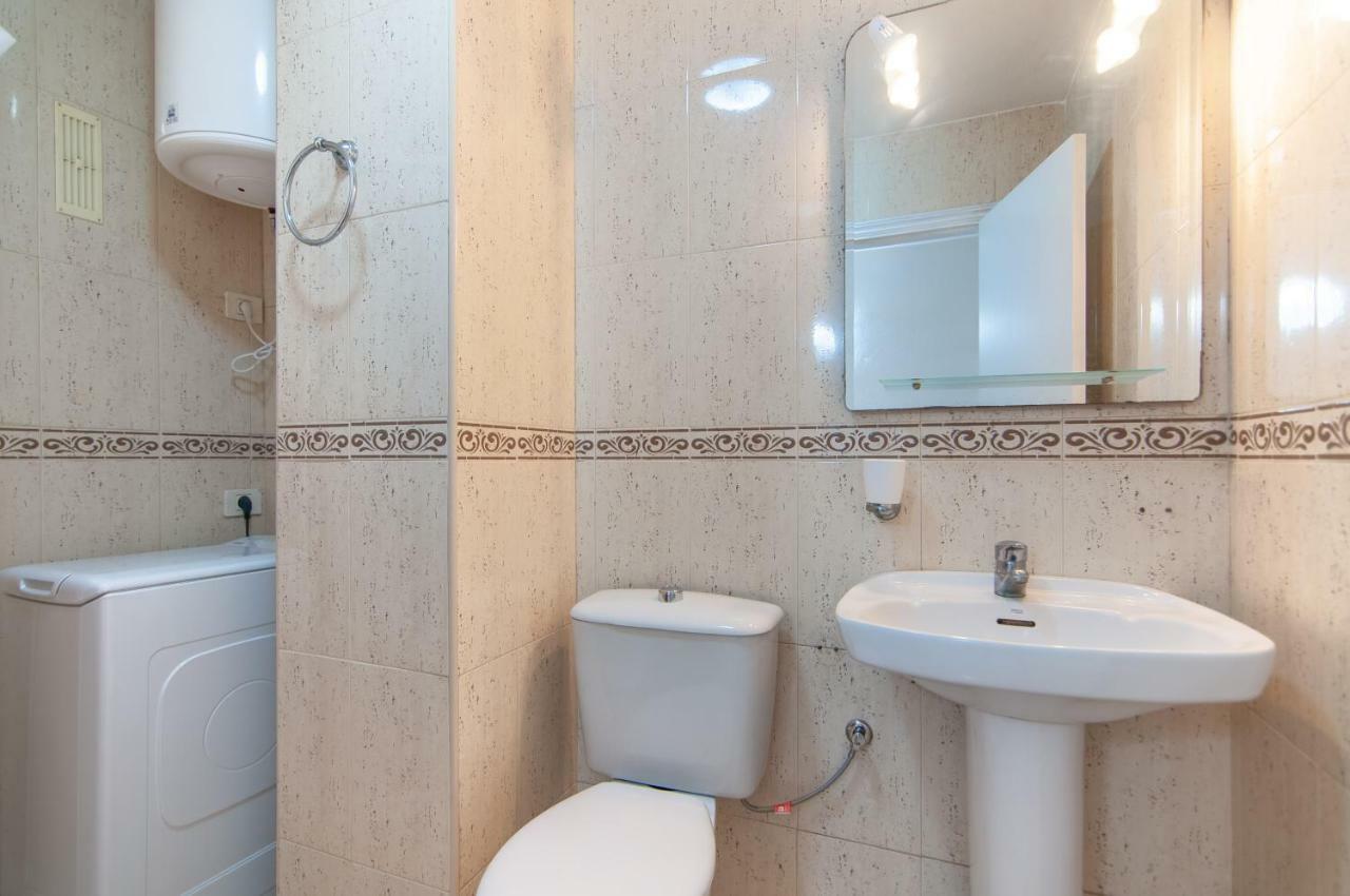 Studio Torres Del Sol Arona (Tenerife)