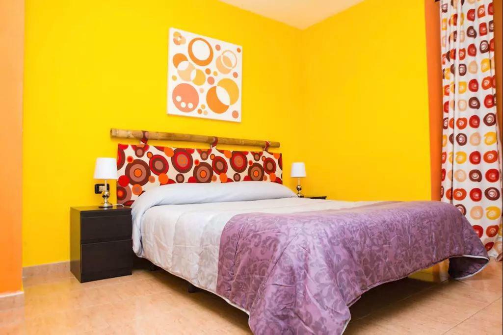 Cristianos Tenerife Apartment *