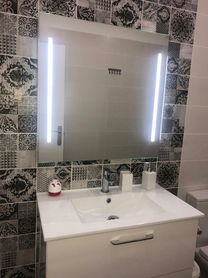 Moderno Piso Junto Al Mar. Wifi Appartement *