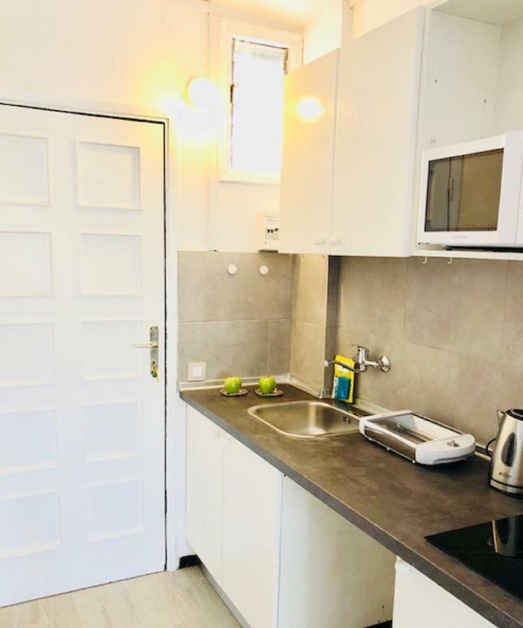 Apartment Shining Gold El Dorado With Free Parking And Wifi