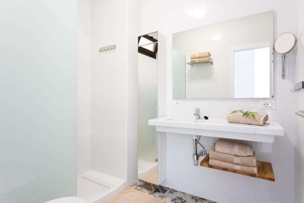 Americas Downtown : Prime Location Accomm. Apartment *