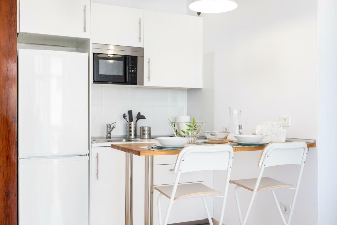 Apartment Americas Downtown : Prime Location Accomm. Arona (Tenerife)