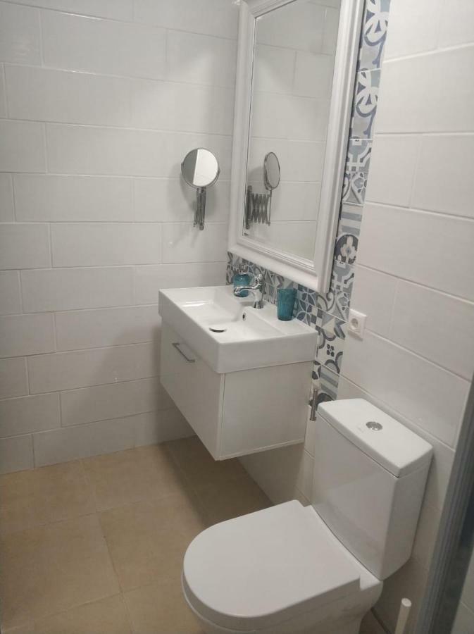 Appartement Port Royal Family Suit, Speed Wifi, Los Cristianos *