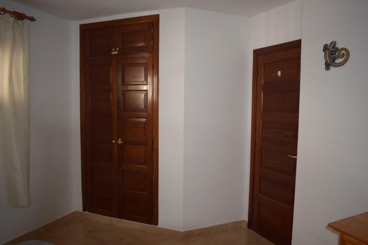 Sunny Summerland Cristianos, Ap With And Ocean View Apartment