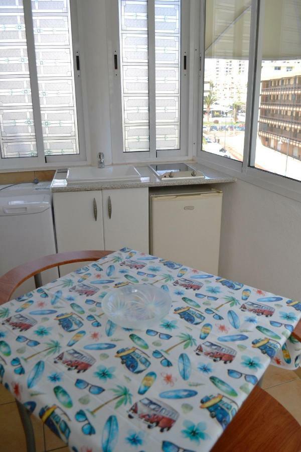 Hébergement de vacances Casa Peter Los Cristianos Centro A 20 Metros Del Mar *