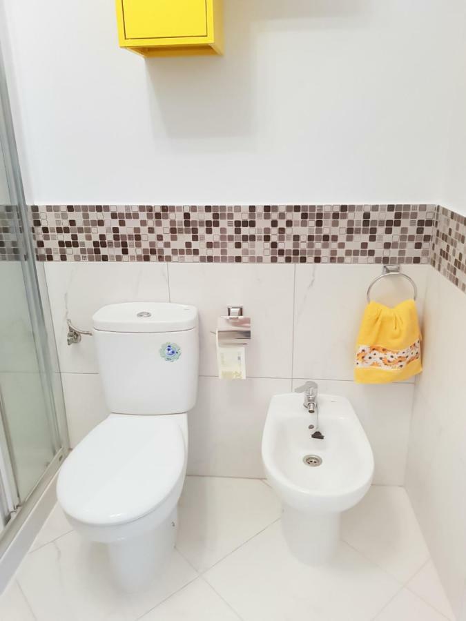 Port Royal Lounge Terrace, One Bedroom Apartment, Heated Pool, Wifi * Los Cristianos (Tenerife)