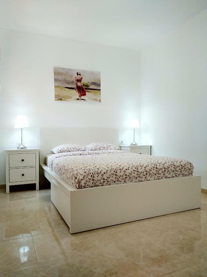 Yellow! Apartment Costa Del Silencio