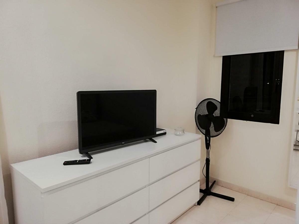 Apartamento Parking Y Wifi Free!!!!! Playa Paraíso