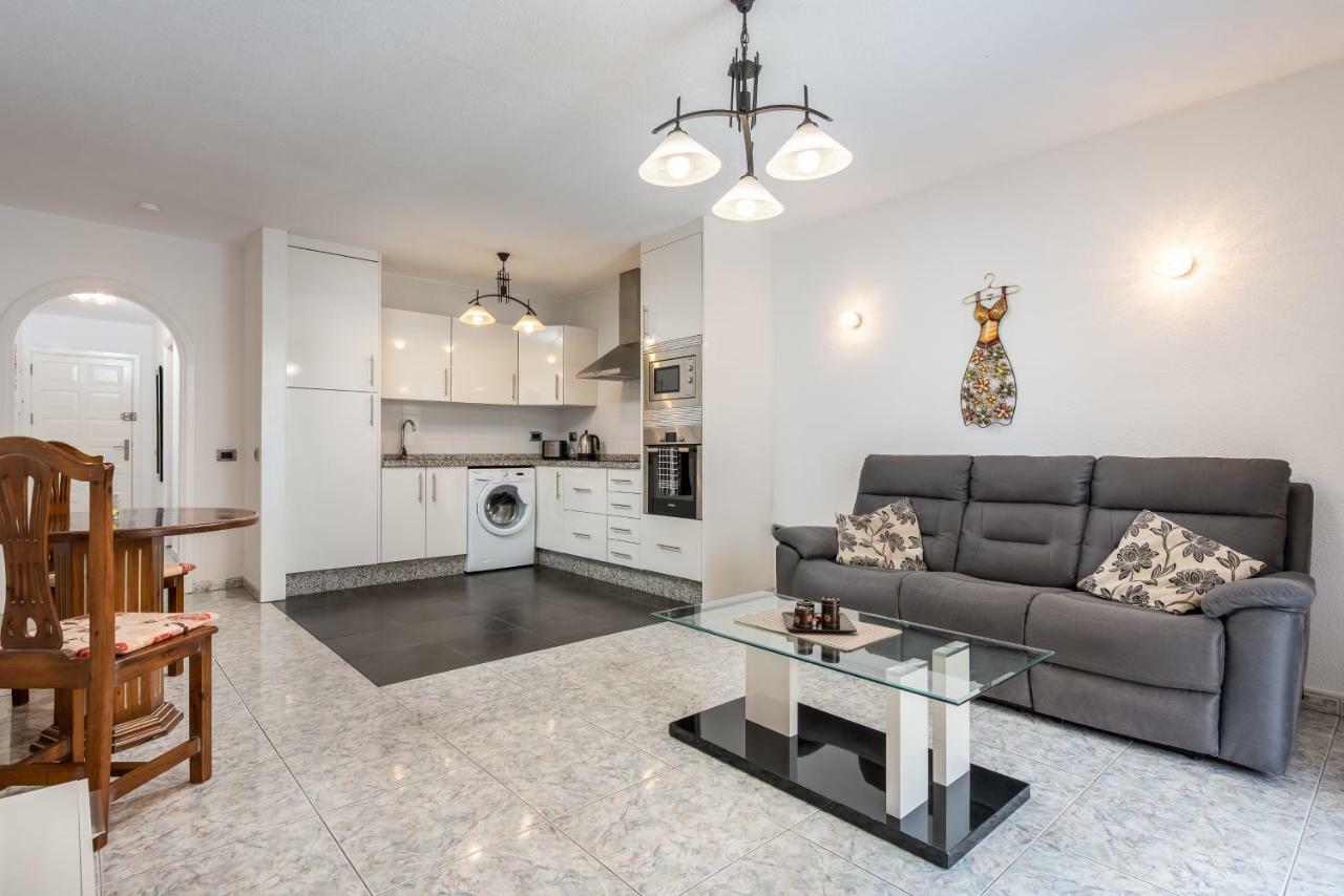 Victoria Court Modern 1 Bed Cristianos Tenerife Apartment Los Cristianos (Tenerife)