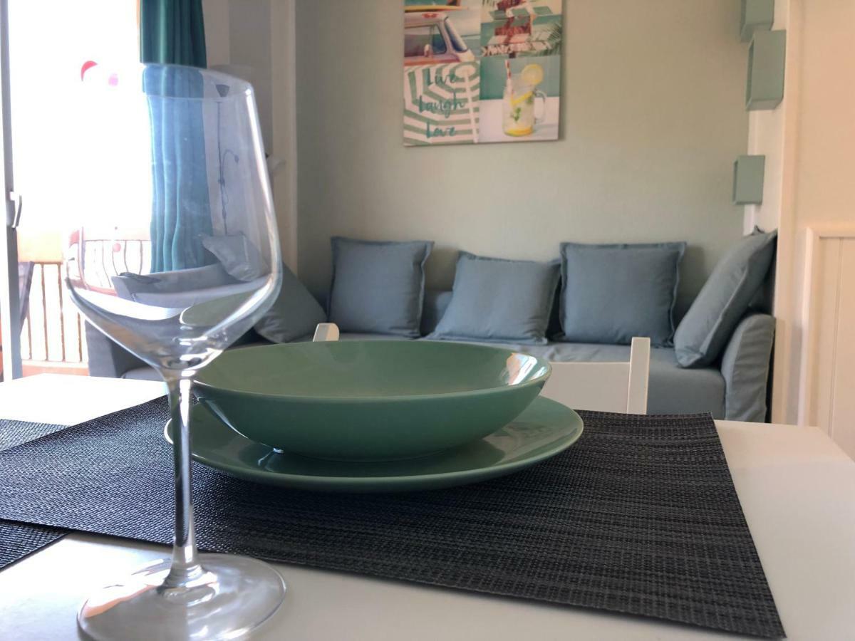 Magnificent Studio With A Terrace Overlooking The Sea! Apartamento Puerto de la Cruz (Tenerife)