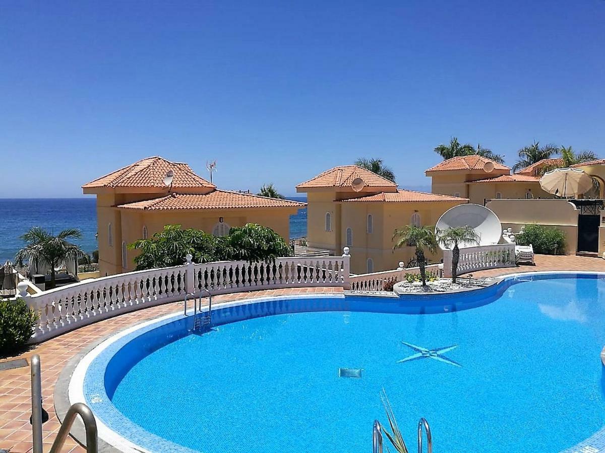 Unique Great Floor By The Ocean With Open Terrace. Separate Entrance. Adults Only Villa Los Cristianos (Tenerife)