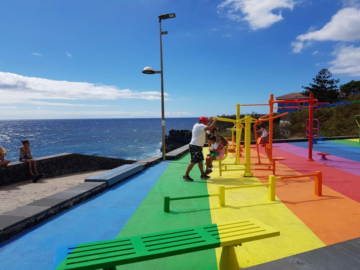 La Calma - Sea View - Private Spaces 100m Guest house