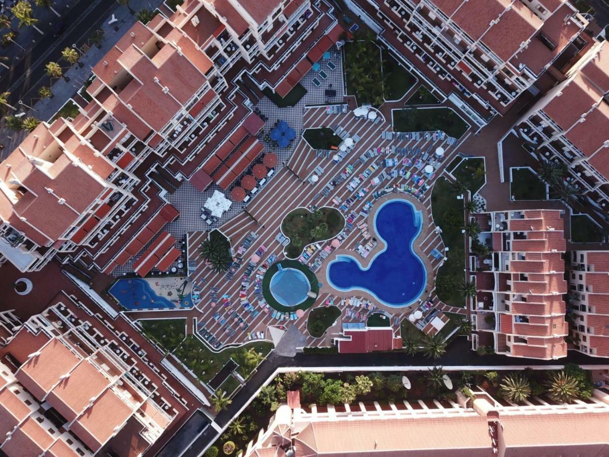 Las Americas Front Line Ocean Appartement *