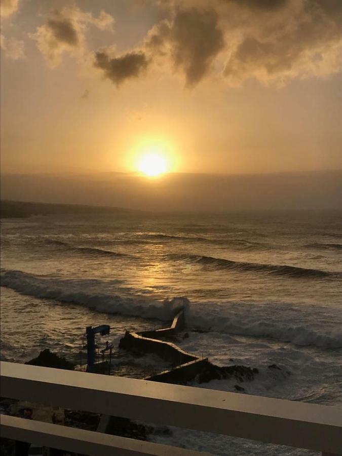 Punta Mar * Punta Del Hidalgo