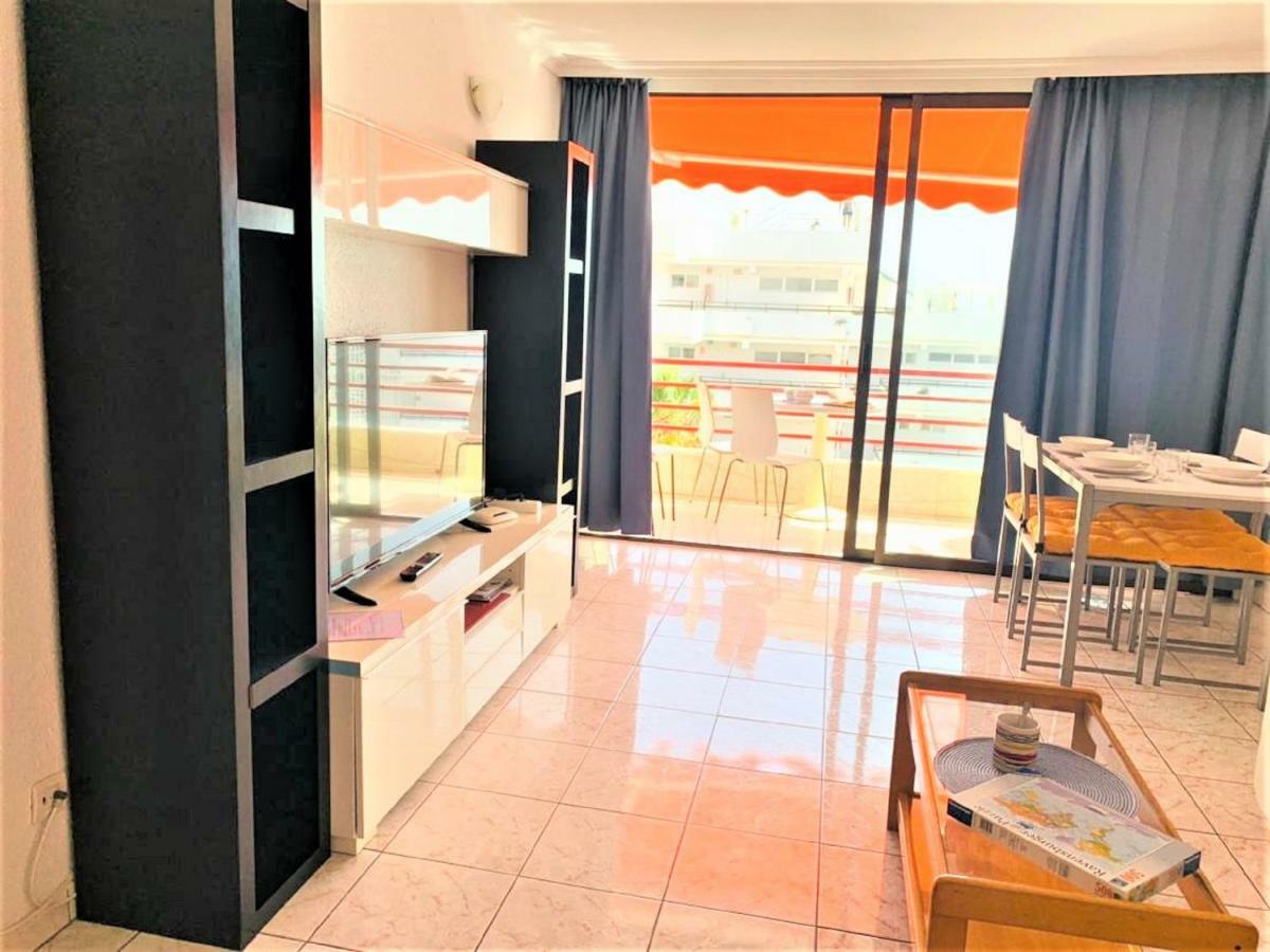 Sea Breeze In Playa De Americas With Parking Apartment Playa de las Americas (Tenerife)