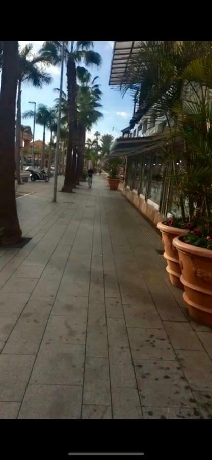 138 Los Angeles, Los Cristianos Close To The Ocean Appartement *