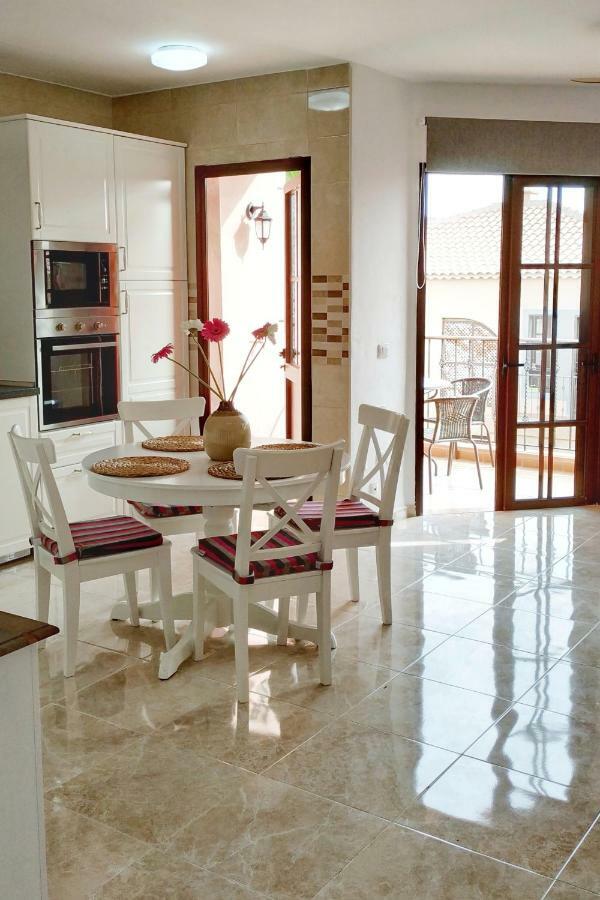 Apartment Yellow! Costa Del Silencio