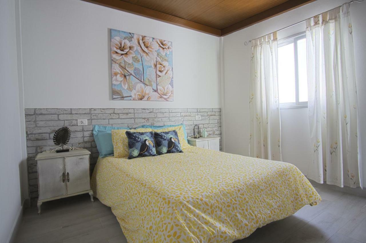 Apartment Atico Algas