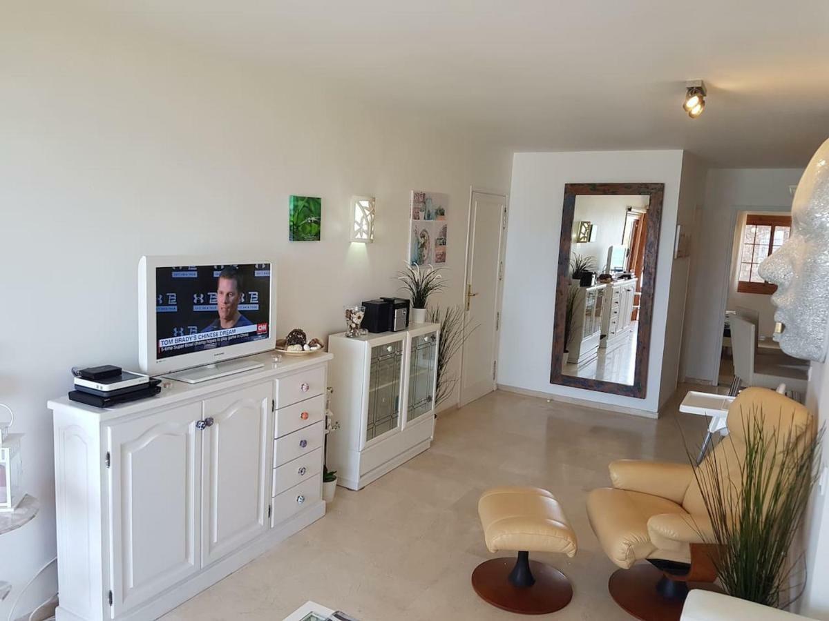 Playa Del Duque In 1st Sea Line Directly On The Beach, Heated Pool, Wifi, Balcony Apartment Costa Adeje (Tenerife)